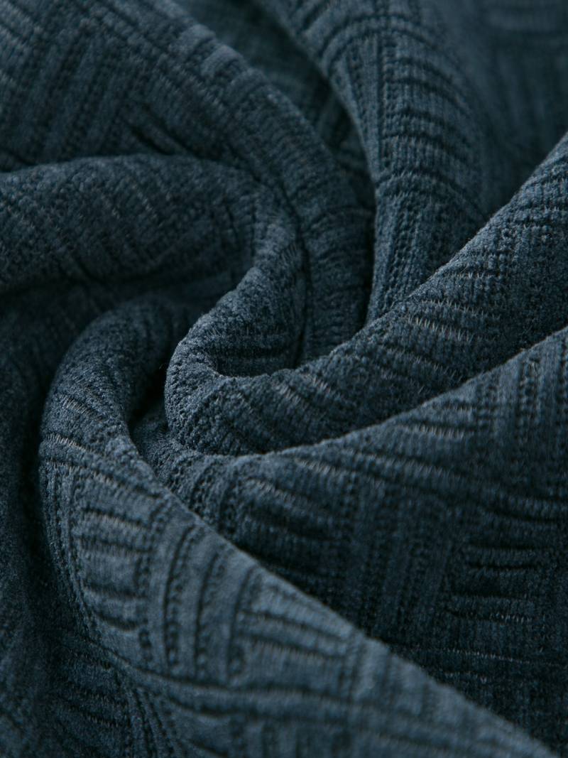 Snugson Sweater - Benson & Clark