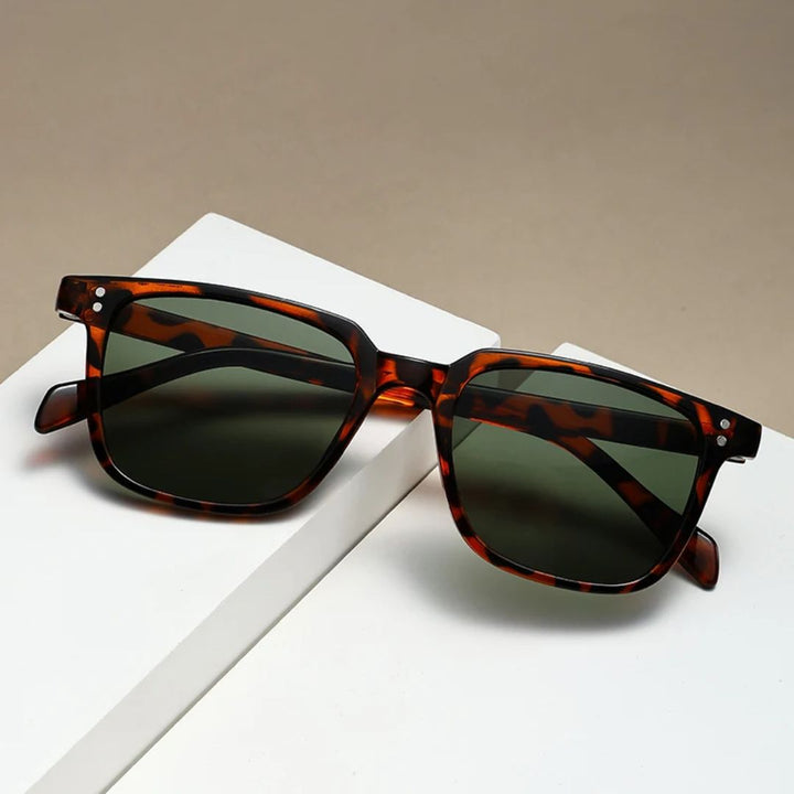 Everyday Huckleberry Sunglasses - Benson & Clark