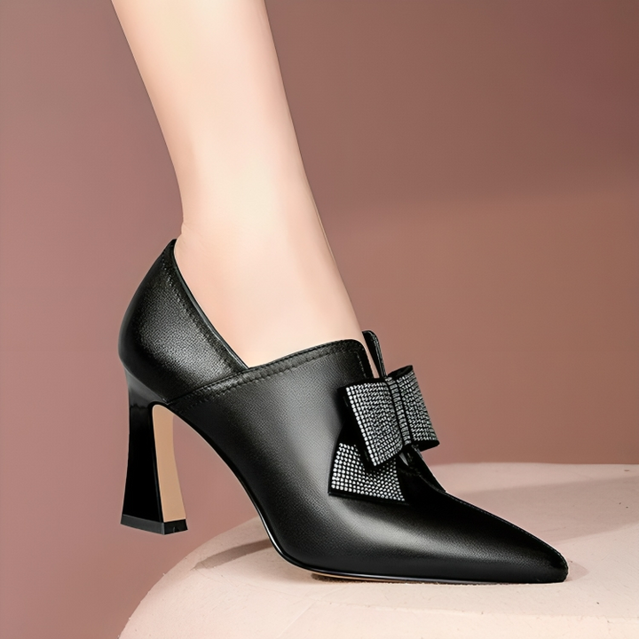 Elegant heels with bow - Benson & Clark