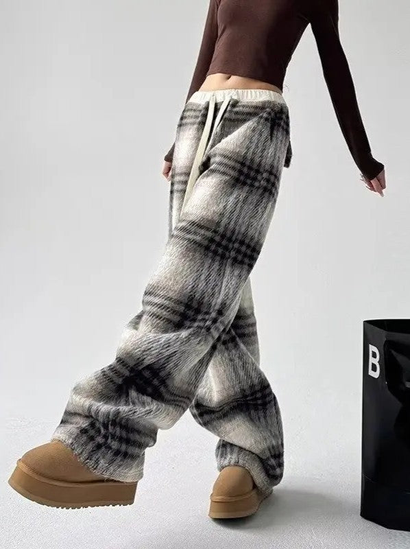 Siena Plaid Joggers