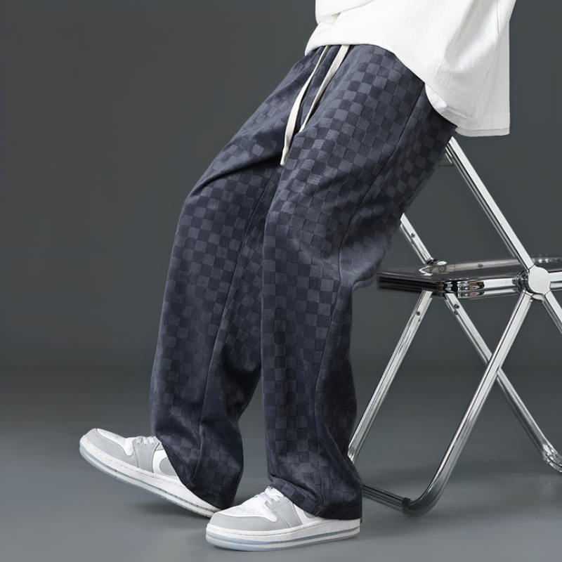 Velutia Sweatpants - Benson & Clark