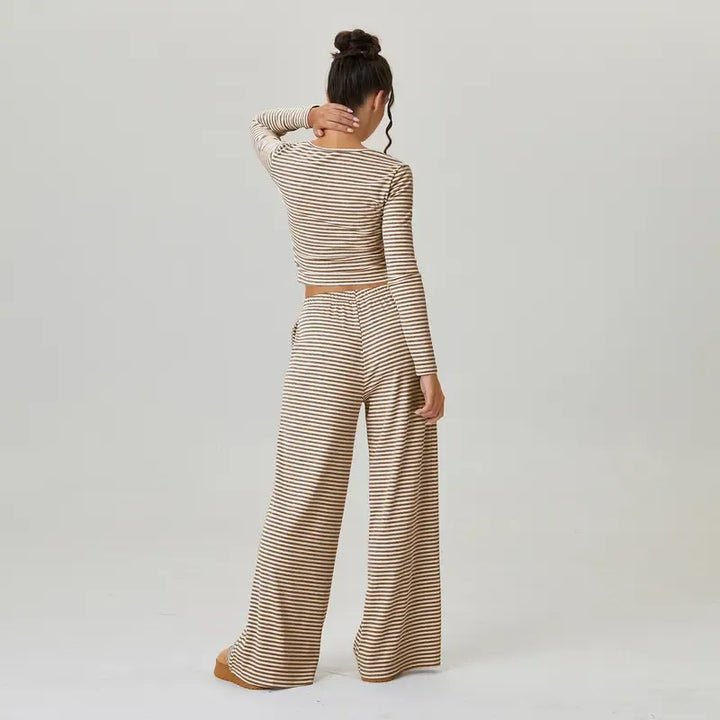 Calvona Lounge Set