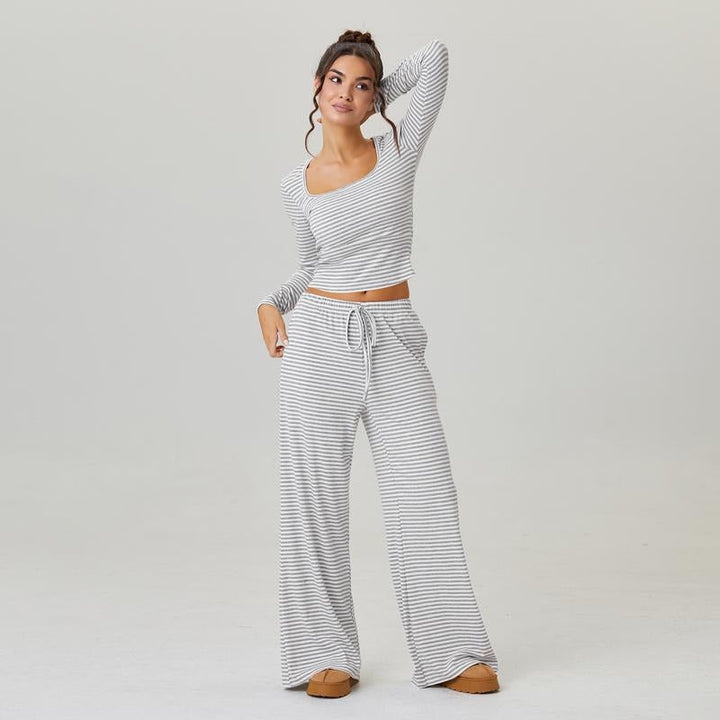 Calvona Lounge Set